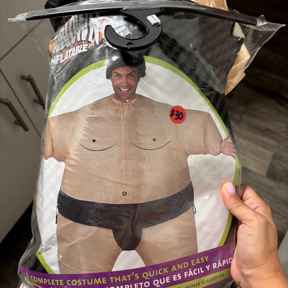 NEW INFLATABLE SUMO SUIT - Picture 1 of 1
